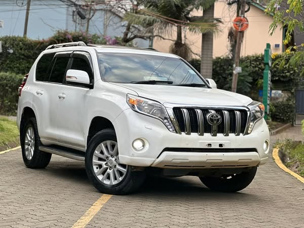 2015 Toyota Land Cruiser Prado TZ-G