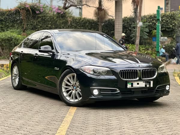 2016 BMW 523i