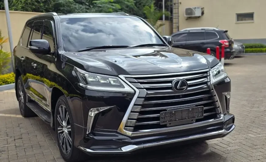 2017 Lexus LX 570 Sunroof