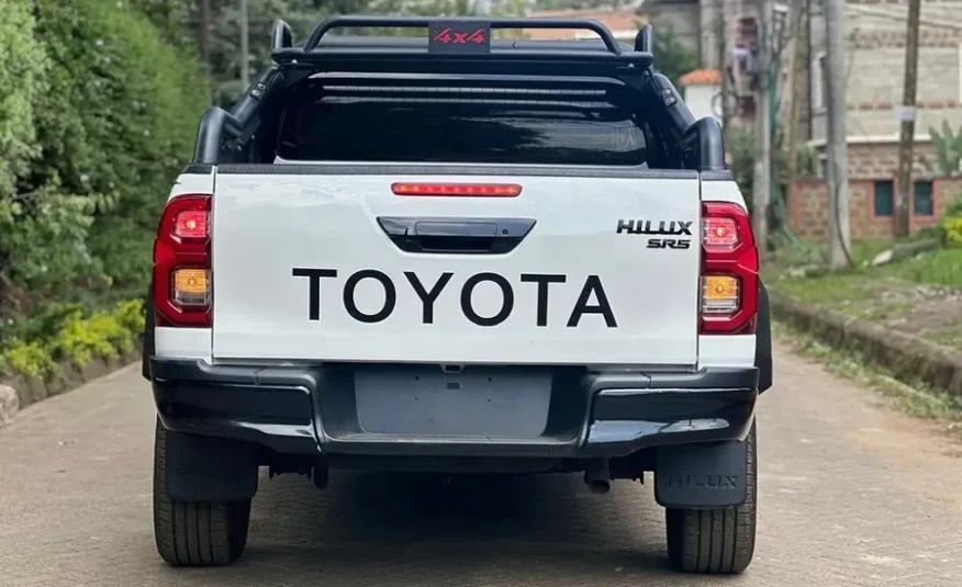 2017 Toyota HiLux SR5