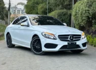 2016 Mercedes Benz C200