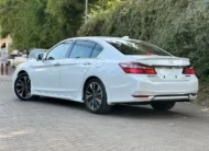 2017 Honda Accord Hybrid Fully Loaded