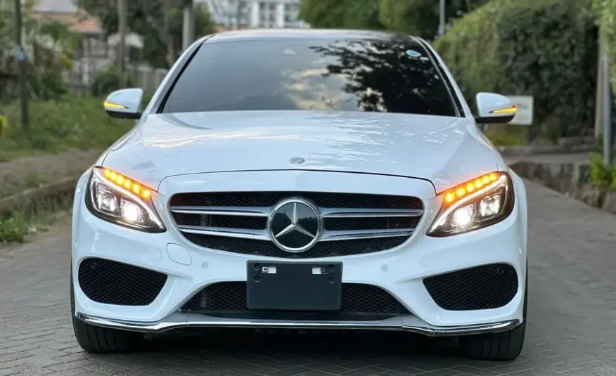 2016 Mercedes Benz C200