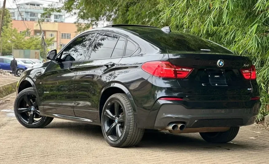 2017 BMW X4 XDrive28i M-Sport