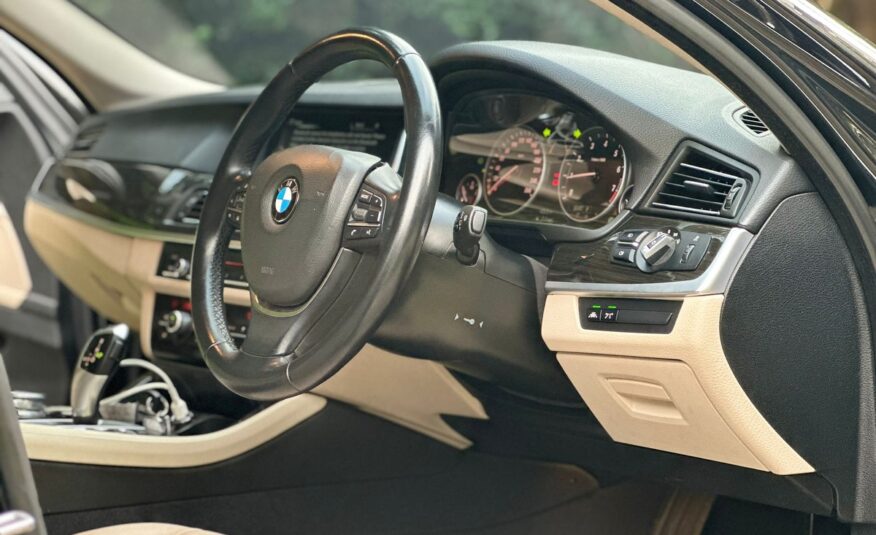 2016 BMW 523i