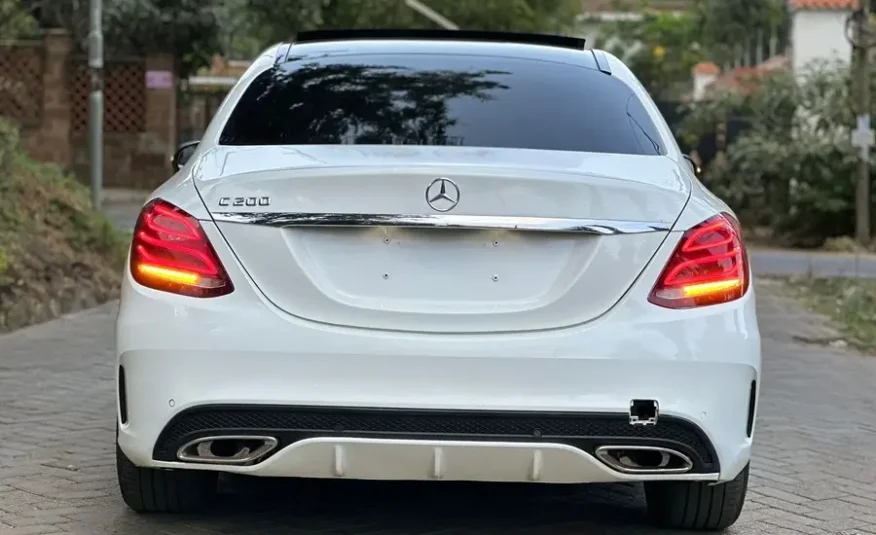 2016 Mercedes Benz C200