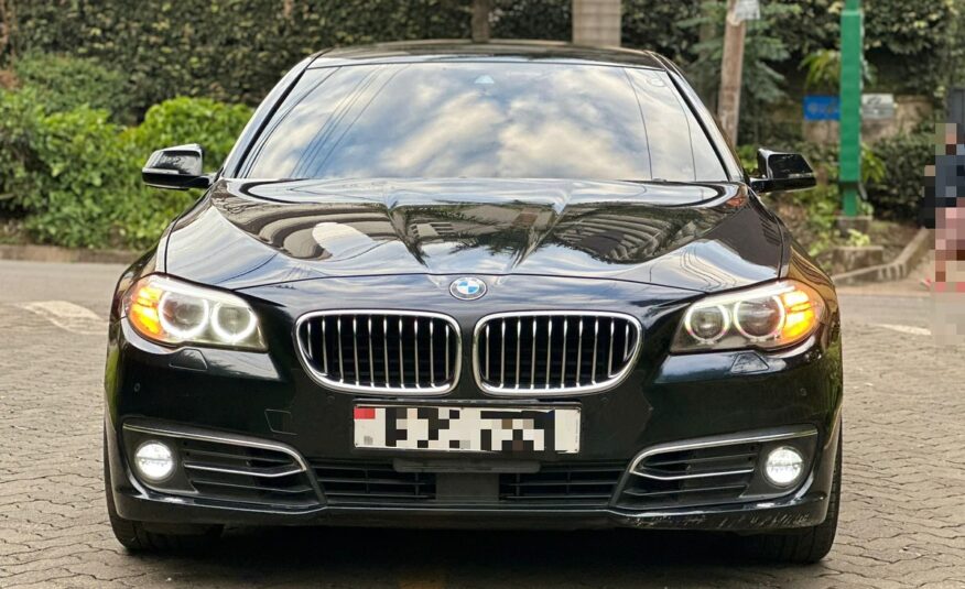 2016 BMW 523i