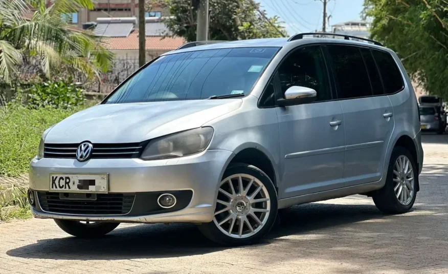 2011 Volkswagen Golf Touran 1.4 TSI