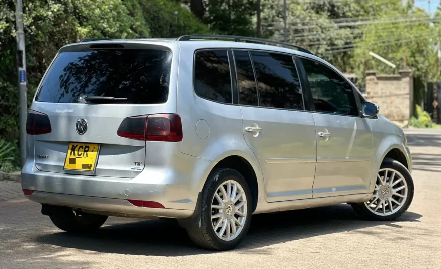 2011 Volkswagen Golf Touran 1.4 TSI