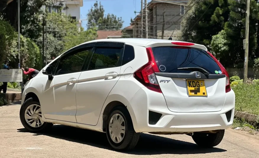 2016 Honda Fit Non-Hybrid