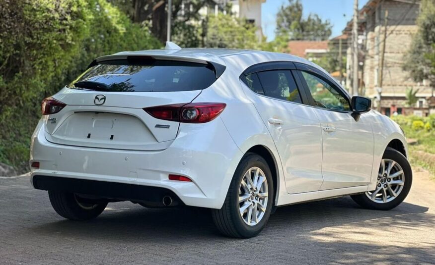 2018 Mazda Axela