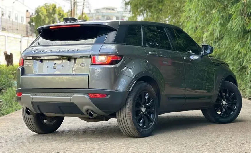 2017 Range Rover Evoque Moonroof