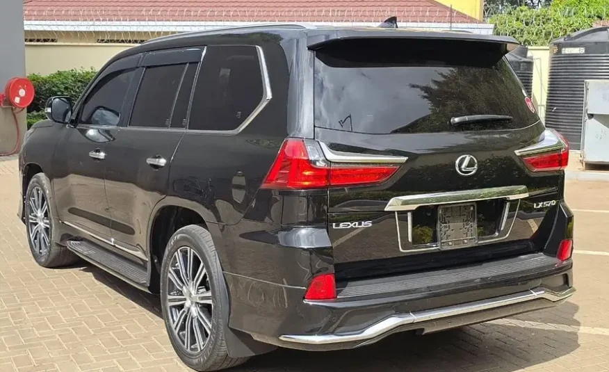 2017 Lexus LX 570 Sunroof