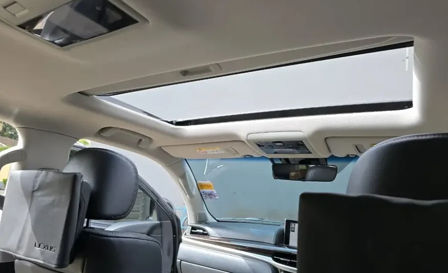 2017 Lexus LX 570 Sunroof