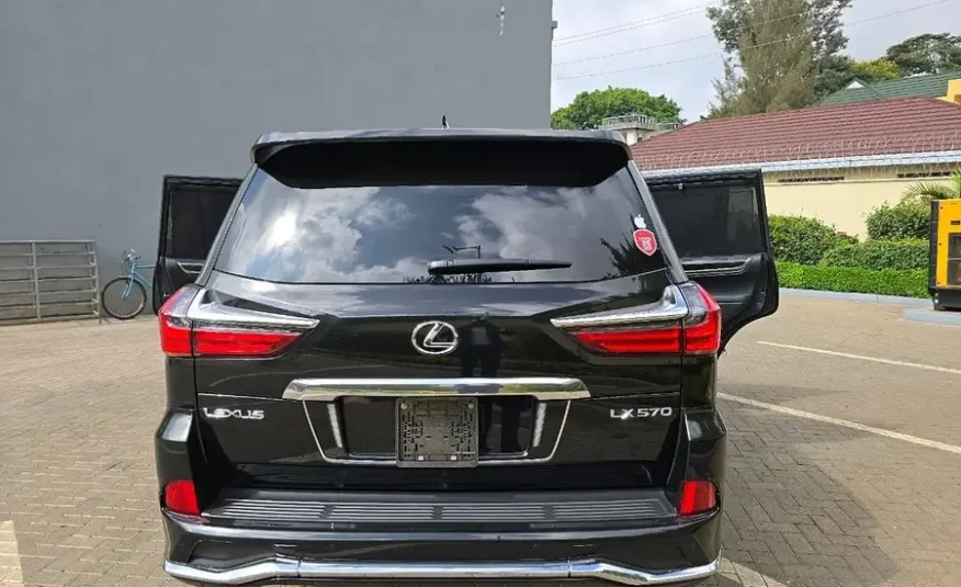 2017 Lexus LX 570 Sunroof