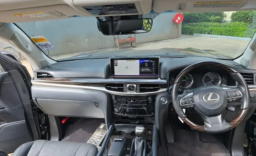 2017 Lexus LX 570 Sunroof