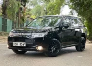 2013 Mitsubishi Outlander 7 Seater