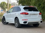 2017 Porsche Cayenne Fully Loaded